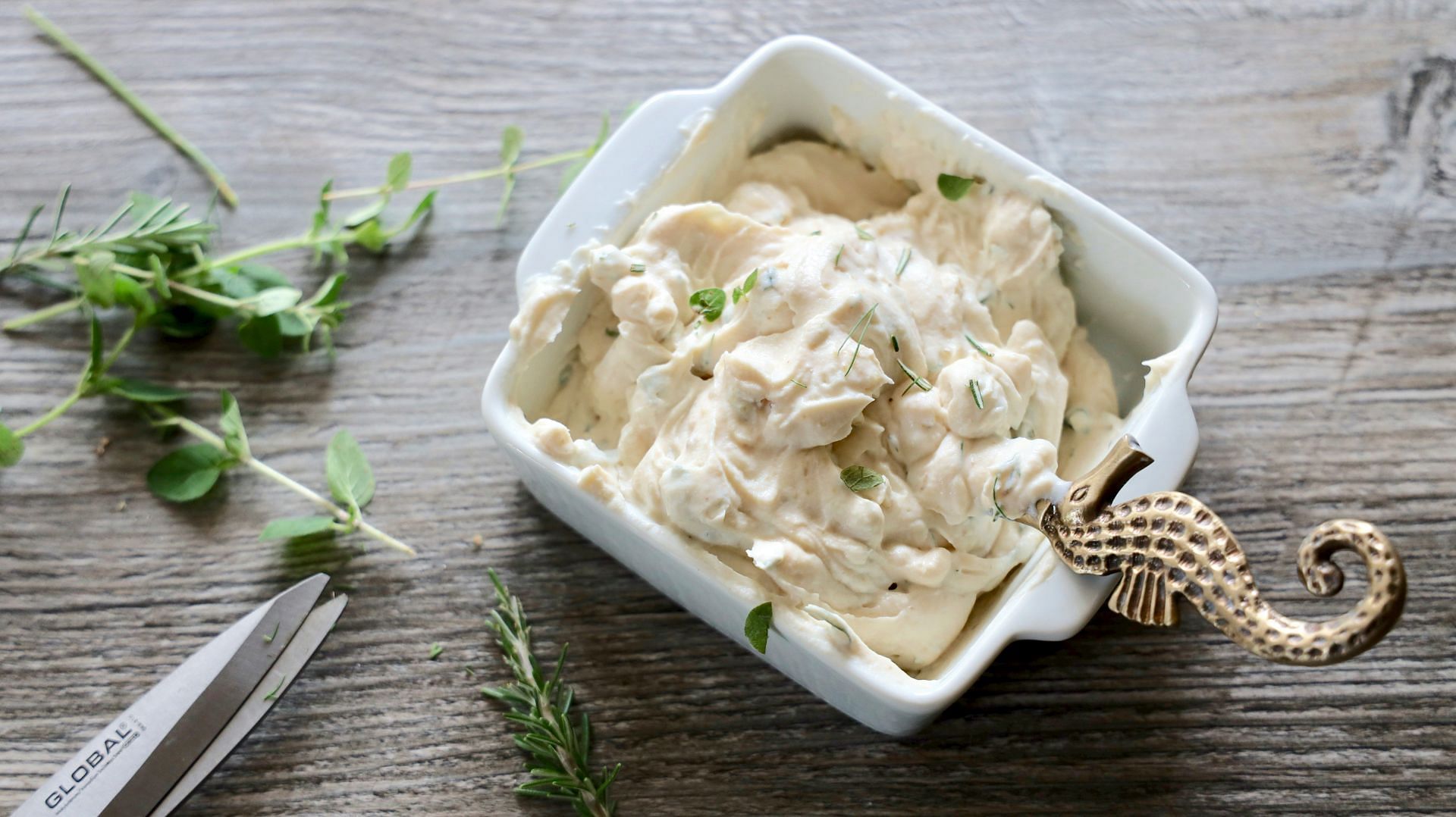 Low-calorie high-protein snacks number one: Cottage cheese (Image by Megumi Nachev/Unsplash)